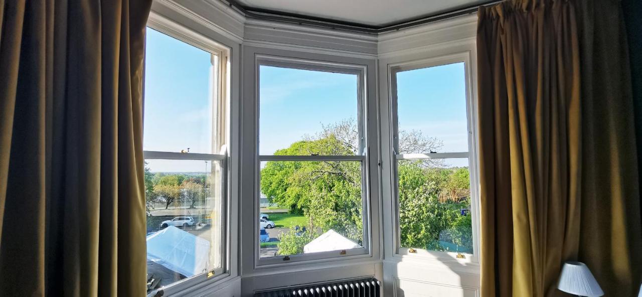 Отель Lairds House Bedlington Экстерьер фото